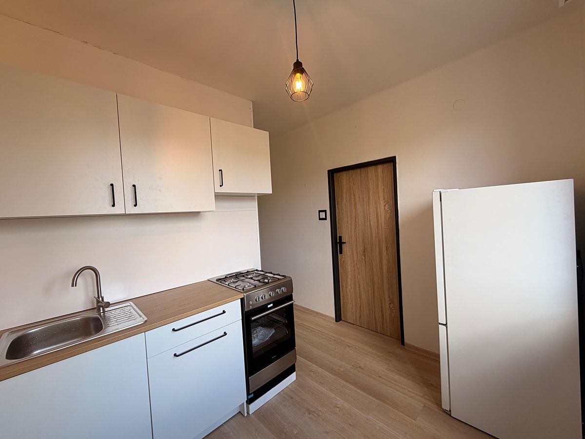 Pronájem nově zrekonstruovaného bytu 2+1 s balkonem – centrum Rakovníka
