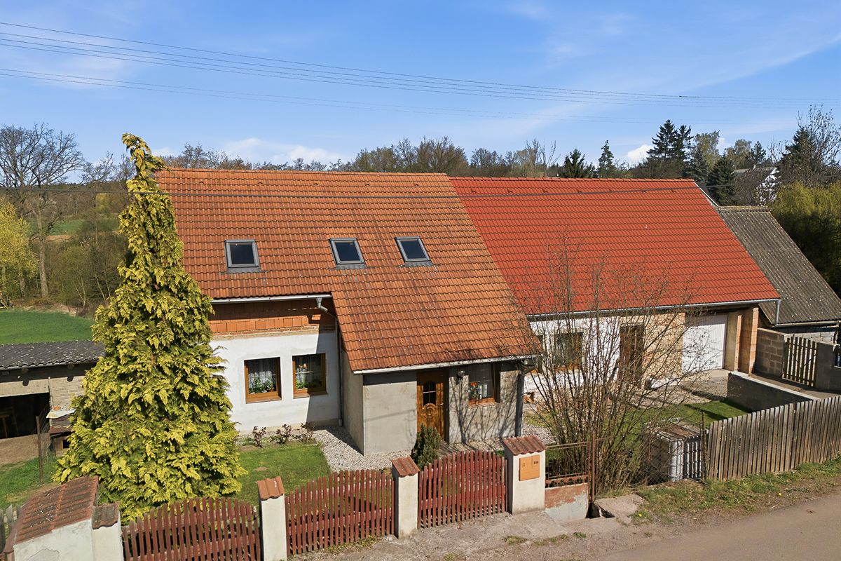 Dům zvenku