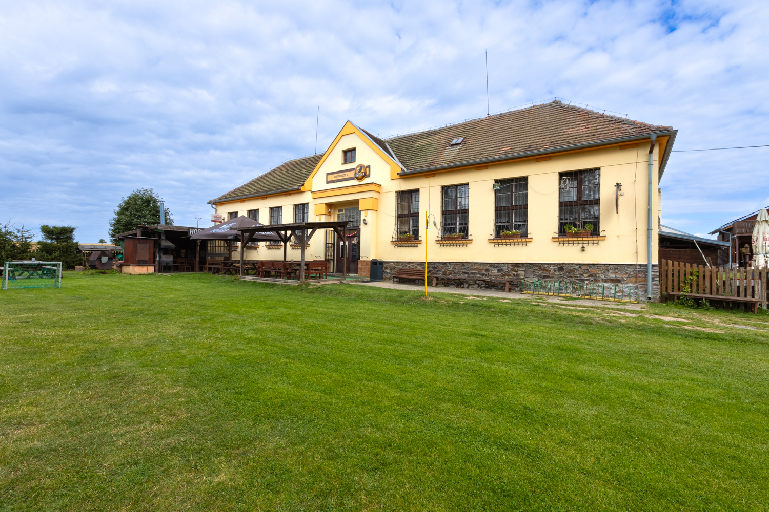 Prodej restaurace 257 m2 v obci Nový Dům